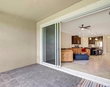 11780 Tapestry Lane - Photo Thumbnail 25
