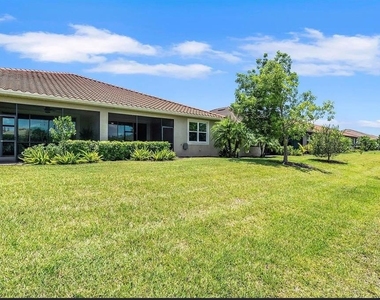 11780 Tapestry Lane - Photo Thumbnail 30