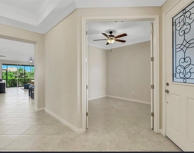11780 Tapestry Lane - Photo Thumbnail 11