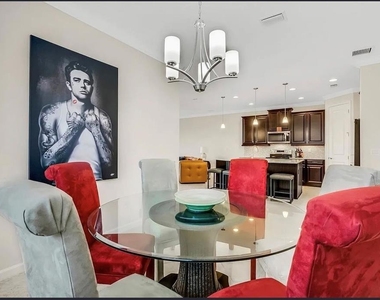 11780 Tapestry Lane - Photo Thumbnail 10