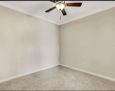 11780 Tapestry Lane - Photo Thumbnail 12