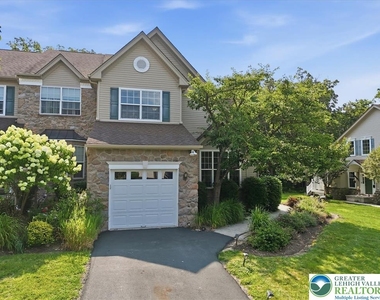 1762 Big Ridge Drive - Photo Thumbnail 3