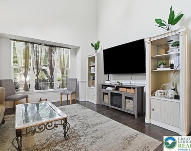 1762 Big Ridge Drive - Photo Thumbnail 11