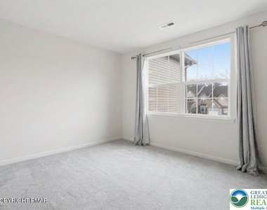 1745 Big Ridge Drive - Photo Thumbnail 32
