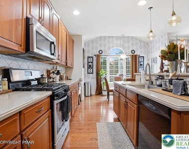 1745 Big Ridge Drive - Photo Thumbnail 27