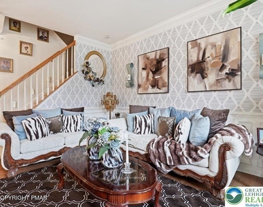 1745 Big Ridge Drive - Photo Thumbnail 10
