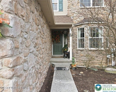 1745 Big Ridge Drive - Photo Thumbnail 3