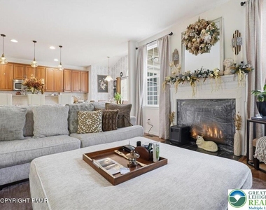 1745 Big Ridge Drive - Photo Thumbnail 6