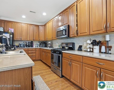1745 Big Ridge Drive - Photo Thumbnail 25