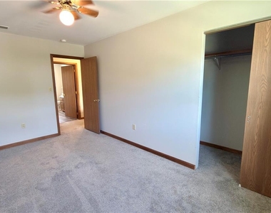 1145 7th Street - Photo Thumbnail 13