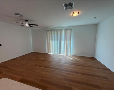 1204 Goshen Road - Photo Thumbnail 12