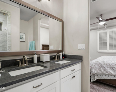 4556 Marisabel Azcarate Street - Photo Thumbnail 31