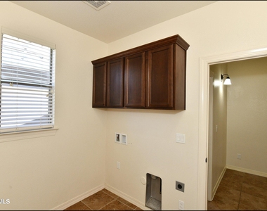 14309 S Cave Avenue - Photo Thumbnail 49