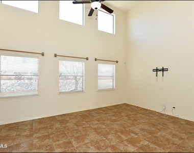 14309 S Cave Avenue - Photo Thumbnail 6