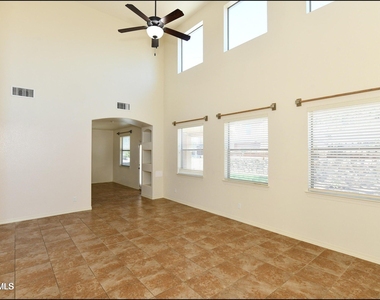 14309 S Cave Avenue - Photo Thumbnail 7