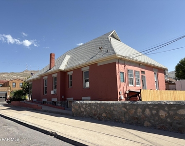 1800 Montana Avenue - Photo Thumbnail 3
