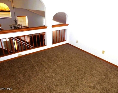 7205 Night Hawk Drive - Photo Thumbnail 12