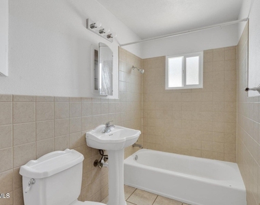 5608 Pollard Street - Photo Thumbnail 6