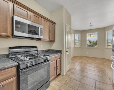 14652 Oldenberg Court - Photo Thumbnail 4