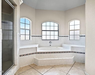 1315 Olga Mapula Drive - Photo Thumbnail 33