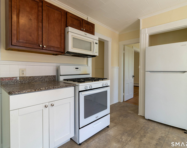 62 Lincoln Avenue - Photo Thumbnail 7