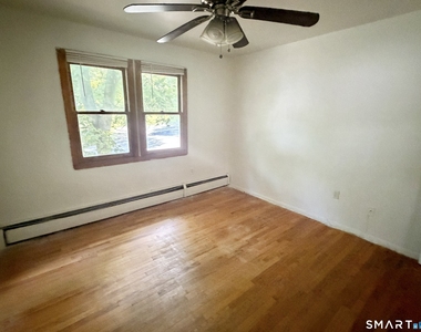 69 Oak Ridge Drive - Photo Thumbnail 14