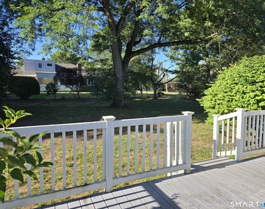 11 Eastwood Road - Photo Thumbnail 7