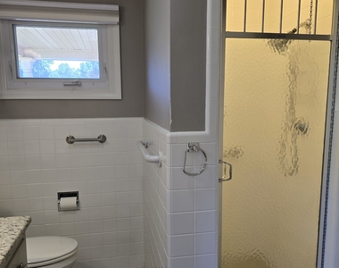11 Eastwood Road - Photo Thumbnail 11