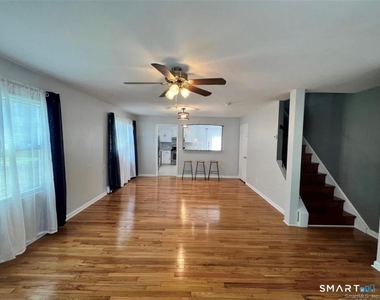 1079 Brooklawn Avenue - Photo Thumbnail 1