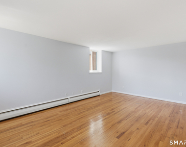 492 Fountain Street - Photo Thumbnail 7