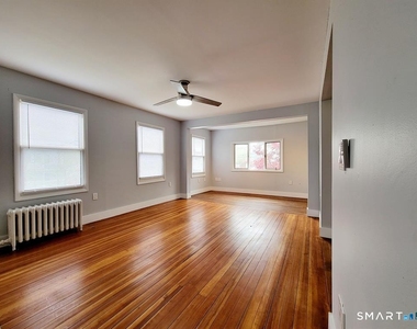 475 Prospect Street - Photo Thumbnail 4