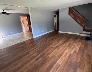 17 Sherman Road - Photo Thumbnail 2