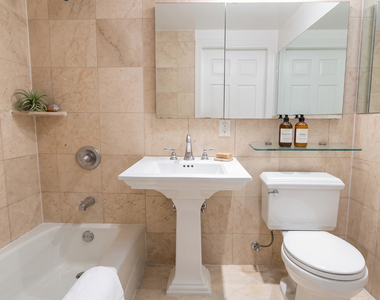 330 East 100th Street - Photo Thumbnail 7