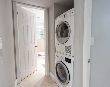 330 East 100th Street - Photo Thumbnail 4