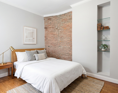 330 East 100th Street - Photo Thumbnail 3
