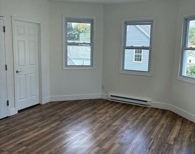 16 Vermont 3rd Floor Street - Photo Thumbnail 4