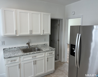16 Vermont 2nd Floor Street - Photo Thumbnail 15