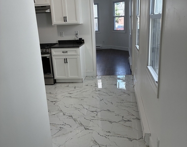 16 Vermont 1st Floor Street - Photo Thumbnail 14