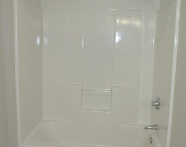 670 Boston Post Road - Photo Thumbnail 10