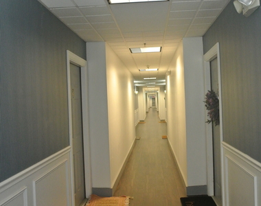 670 Boston Post Road - Photo Thumbnail 6