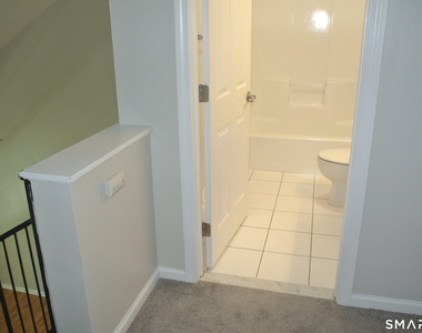 670 Boston Post Road - Photo Thumbnail 14