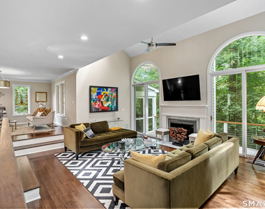 10 Cannon Brook Lane - Photo Thumbnail 10