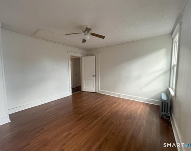 158 Beechwood Avenue - Photo Thumbnail 13