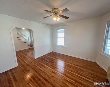 158 Beechwood Avenue - Photo Thumbnail 10