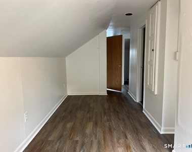 158 Beechwood Avenue - Photo Thumbnail 19