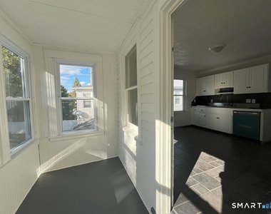 158 Beechwood Avenue - Photo Thumbnail 3