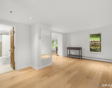 317 Skiff Mountain Road - Photo Thumbnail 7