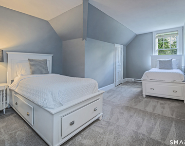 398 Wilton Road - Photo Thumbnail 6