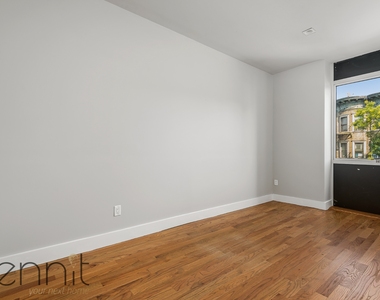 1444 Bedford Avenue - Photo Thumbnail 6