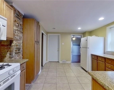 3942 Liberty Ave - Photo Thumbnail 2